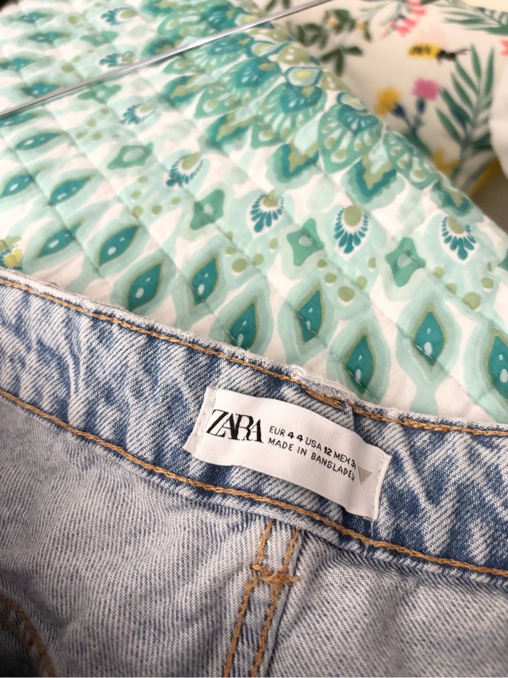SOLD Zara Light Blue High Rise Jeans - Picture 6 of 7
